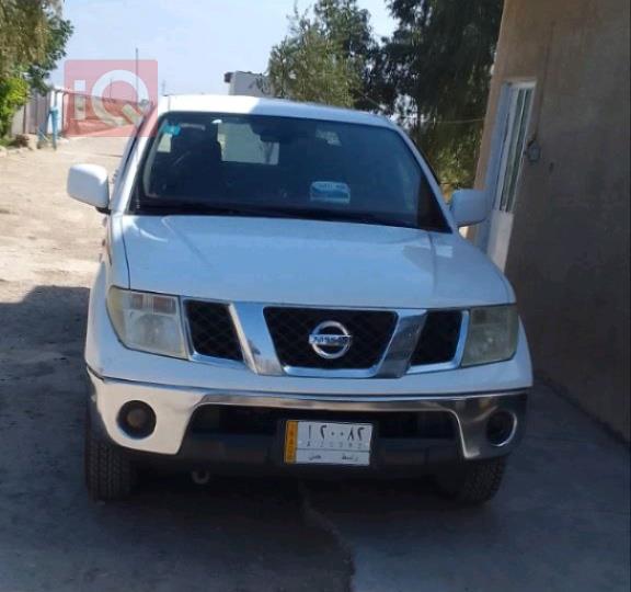 نيسان نافارا